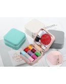 Комплект за шиене игли, конци, щипки, сантиметър, 46 артикула